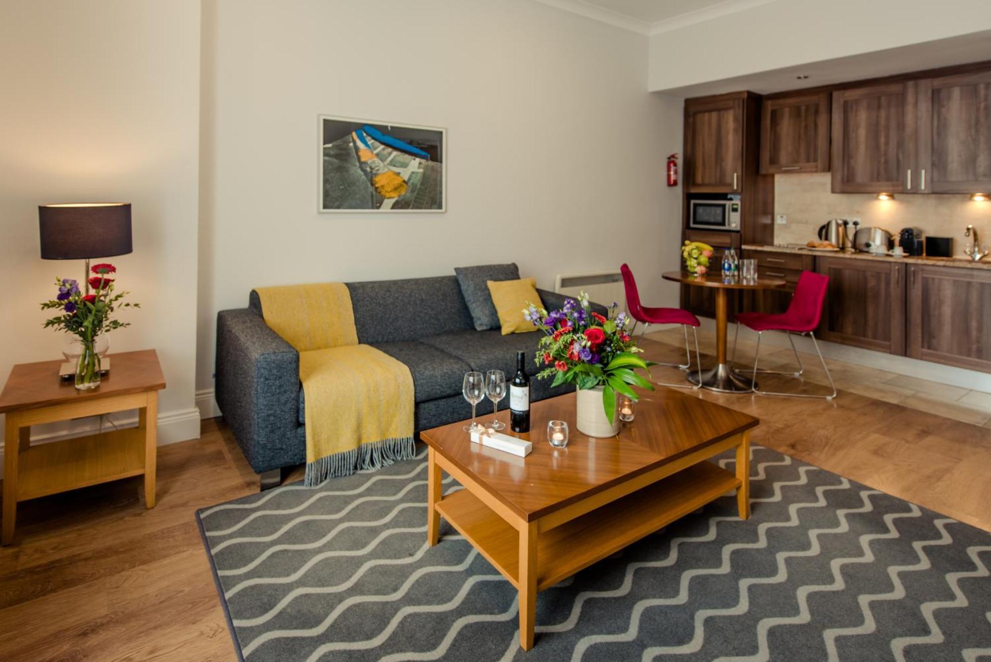 Premier Suites Dublin, Leeson Street Exteriör bild
