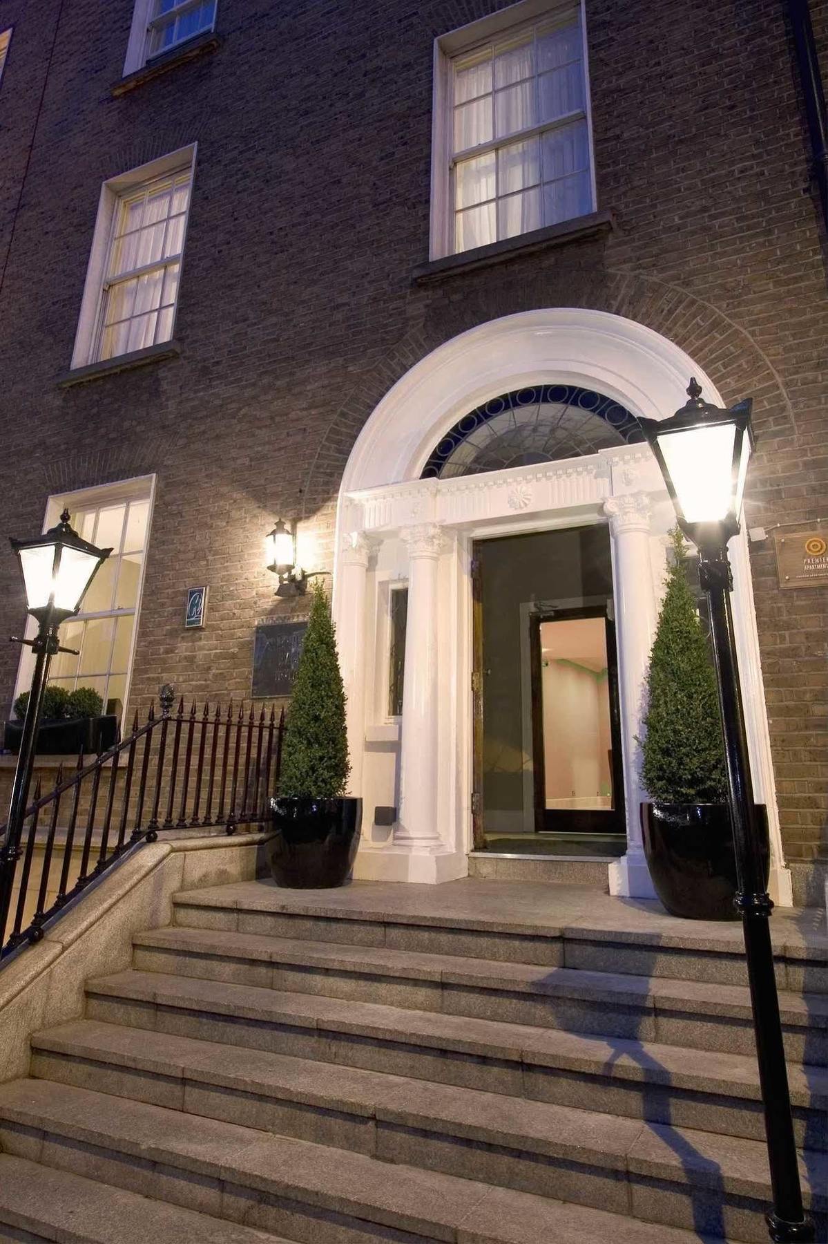 Premier Suites Dublin, Leeson Street Exteriör bild
